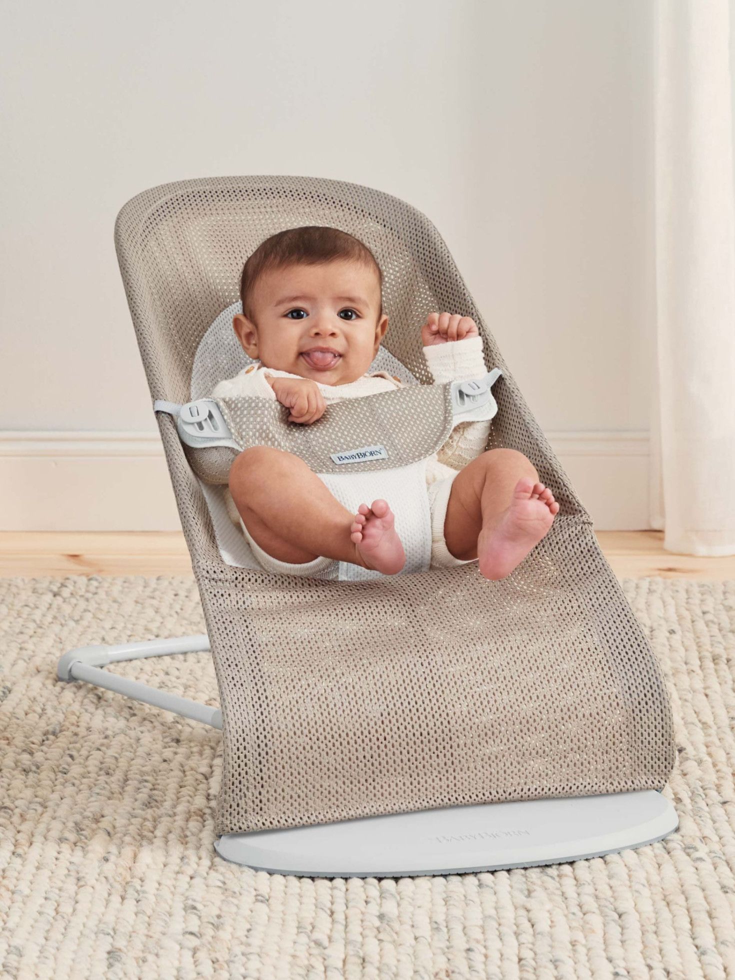 Balansoar Balance Soft Grey Beige/White Mesh  - BabyBjorn 2