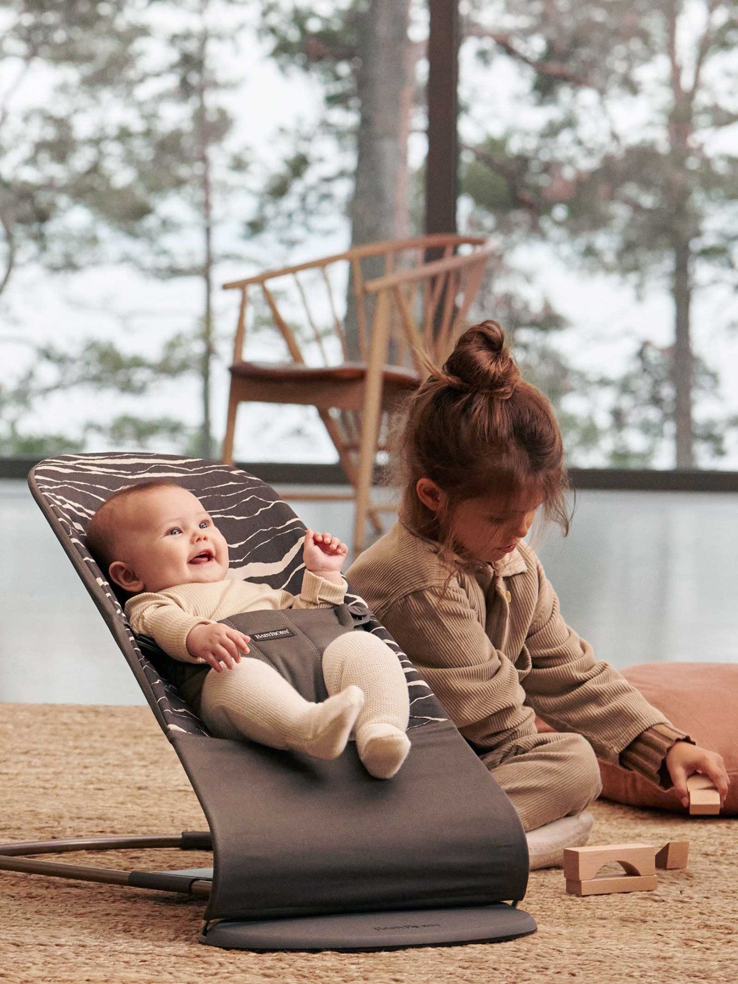 Balansoar Bliss editie limitata Anthracite/Landscape Bumbac - BabyBjorn 3