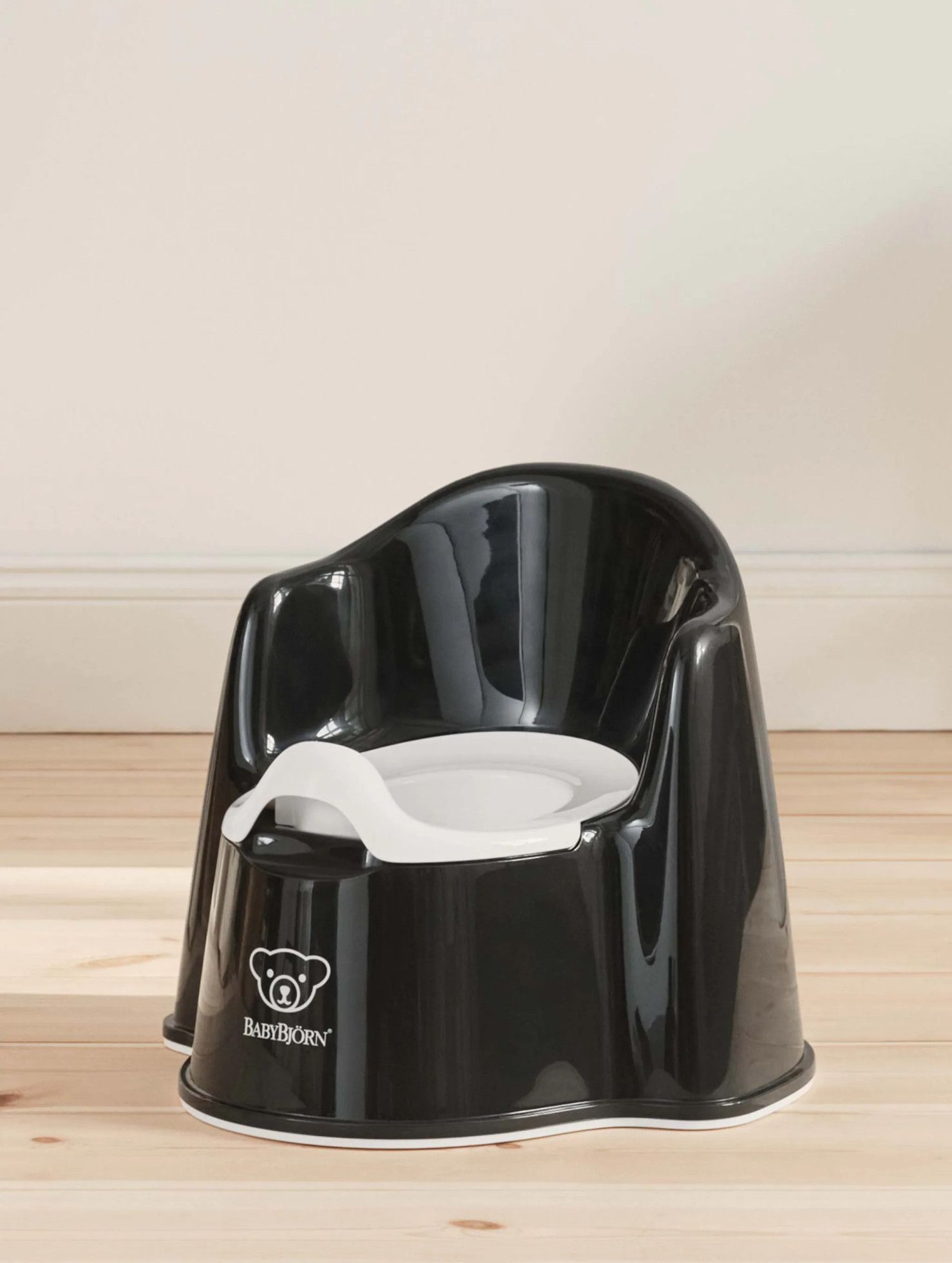 Olita cu protectie spate Potty Chair Black/White - BabyBjorn 2