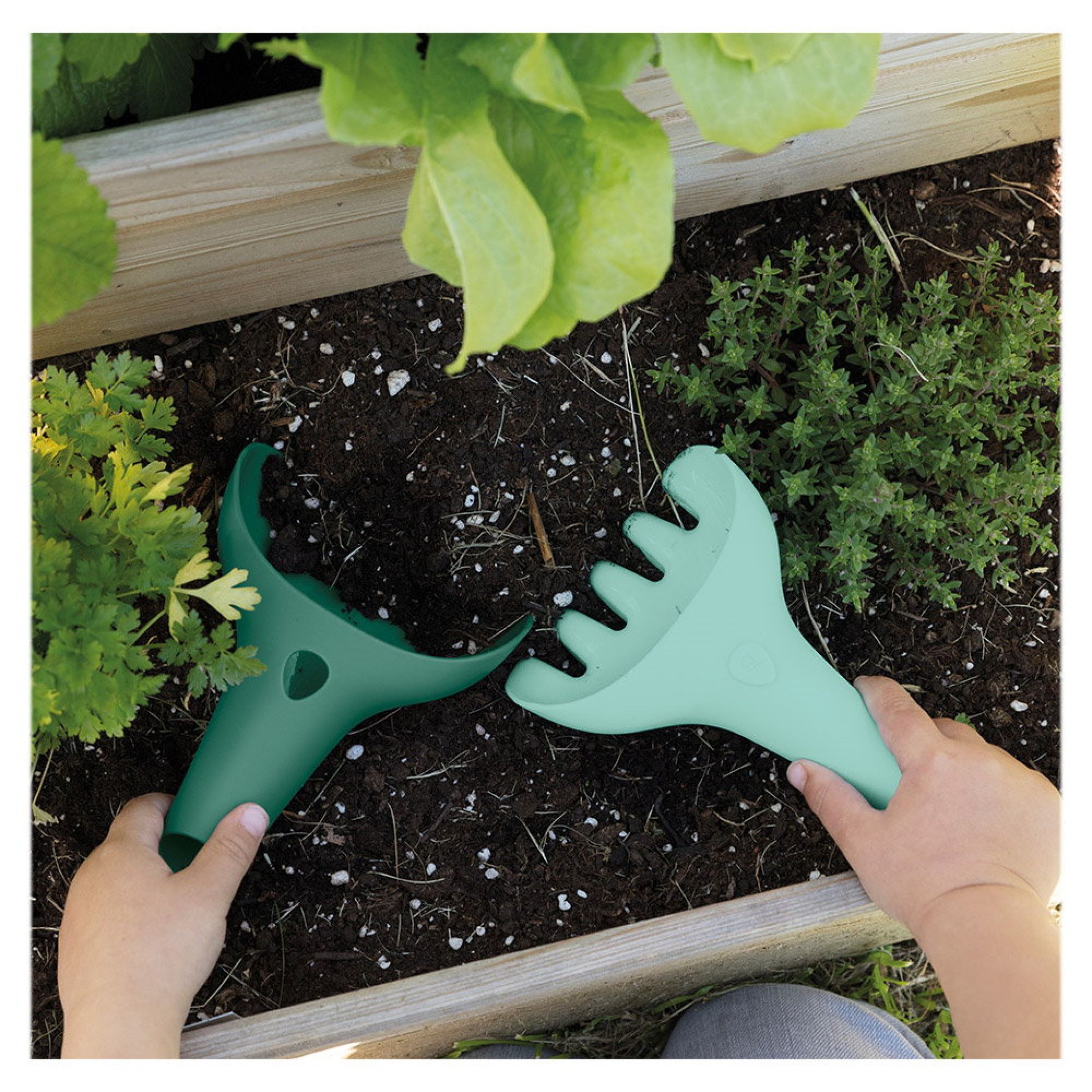 Garden Fun Green, set de plaja si gradina, Quut Toys 1